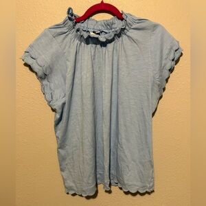 Crown & Ivy Women’s XL Soft Blue Ruffled Top with Scalloped Sleeves NWT